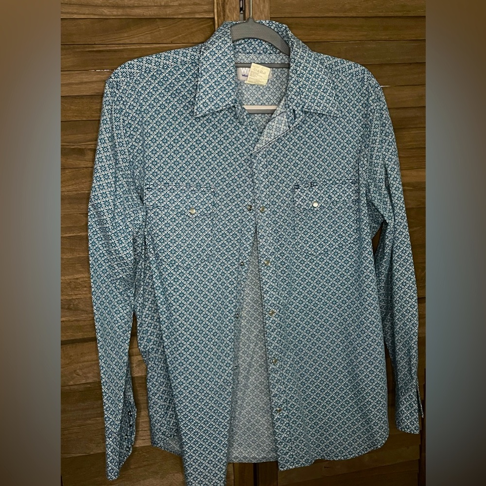 Wrangler Snap Button Down
